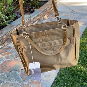 Esprit crossbody gold little purse! Super adorable